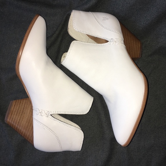 Frye - Picture 6 of 8